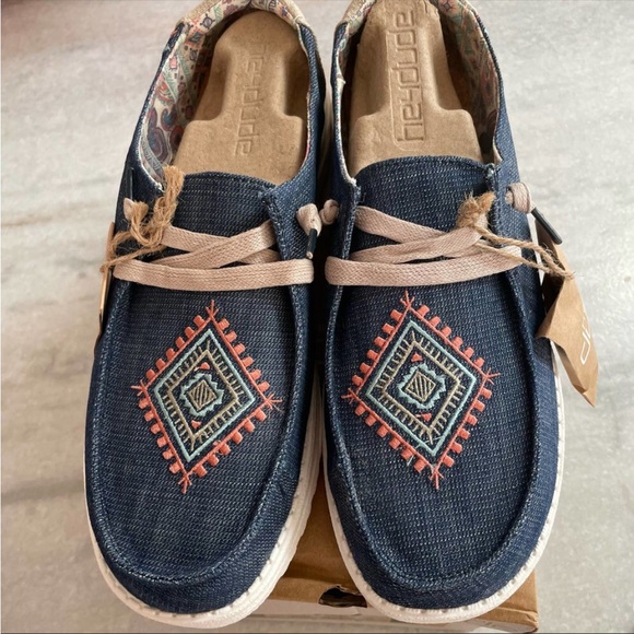 Hey Dude Shoes - NWT Hey Dude slip on shoes Sz 7. Canvas like material.